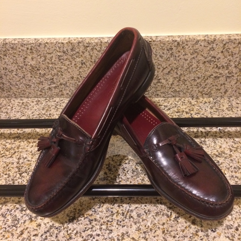 COLE HAAN 11.5 B  Burgundy Pinch Loafers 